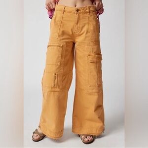 Urban Outfitters BDG Extreme Wide Leg Utility Jean In Mustard 25